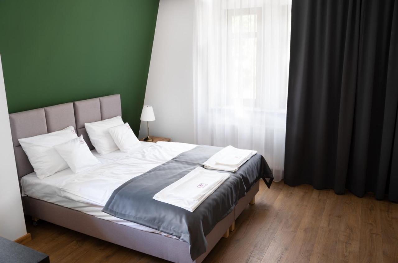 Apartamenty, Boutique Rooms Villa 82, Miejsce Prkingowe Gorzow Wielkopolski Dış mekan fotoğraf