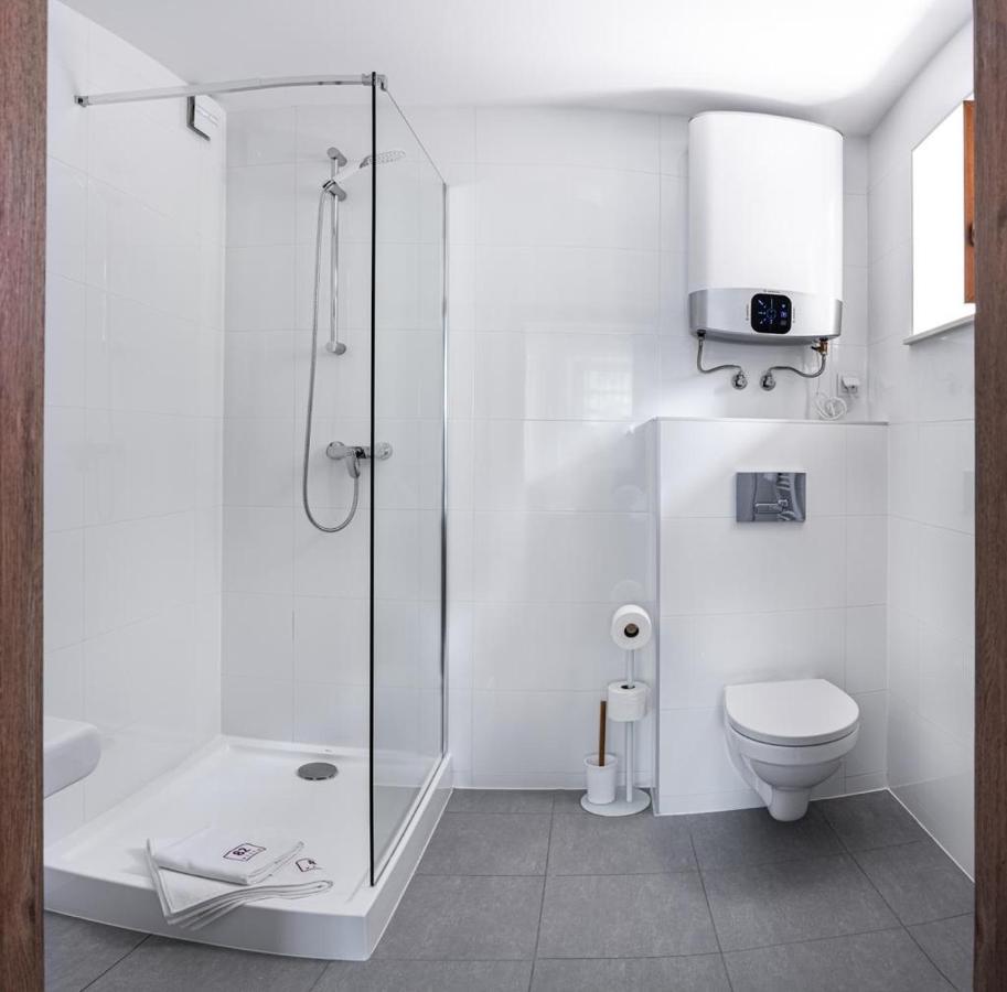 Apartamenty, Boutique Rooms Villa 82, Miejsce Prkingowe Gorzow Wielkopolski Dış mekan fotoğraf